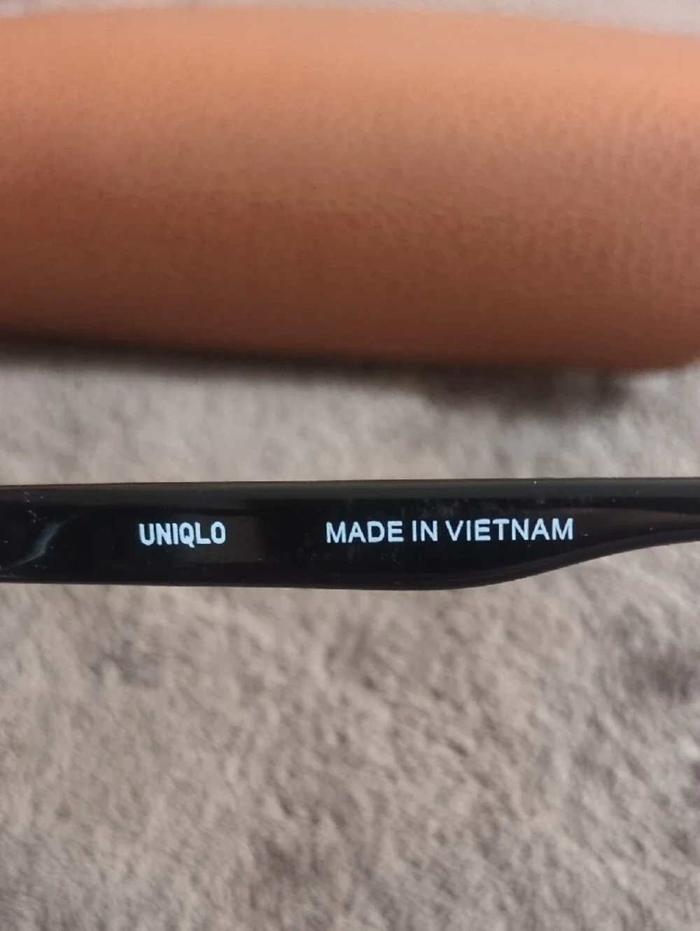 Uniqlo Black Round Women's Sunglasses